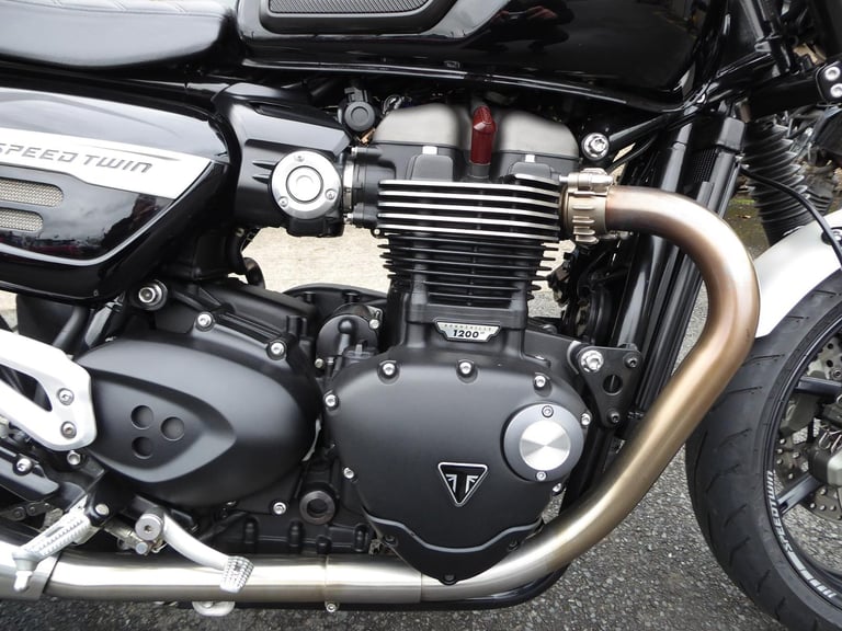 Triumph SPEED TWIN - 2021 - 5,890 Miles at Penrith Motorcycles Ltd