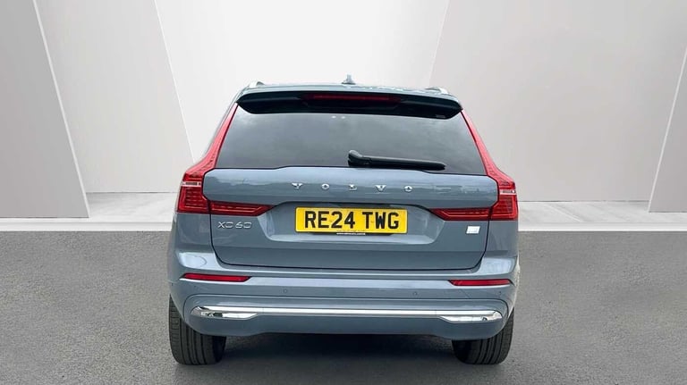 2024 Volvo XC60 2.0 T8 [455] RC PHEV Ultimate Dark 5dr AWD Gtron ESTATE PETROL/ELECTRIC Automatic