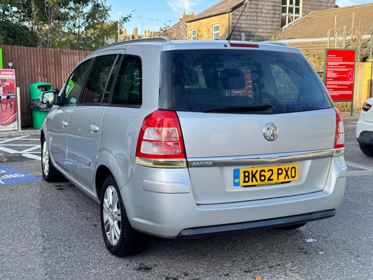 2012 Vauxhall Zafira 1.7 CDTi ecoFLEX Design Euro 5 5dr (SNav) MPV Diesel Manual
