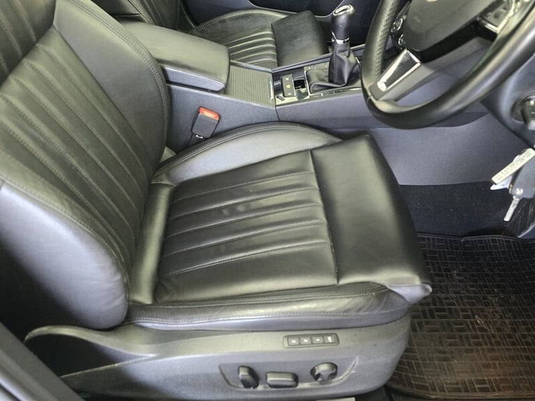 2016 Skoda Superb 2.0 TDI CR SE L Executive 4X4 5dr ESTATE DIESEL Manual