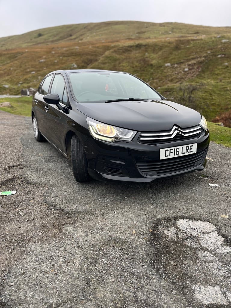 Citroen, C4, Hatchback, 2016, Manual, 1199 (cc), 5 doors