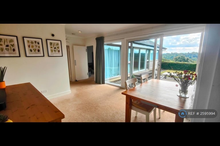 3 bedroom house in Penicuik Road, Roslin, EH25 (3 bed) (#2595994)