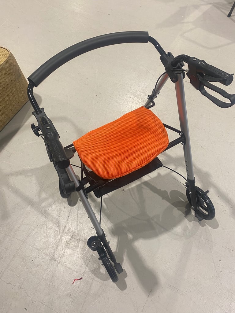 Mobility Walker New 