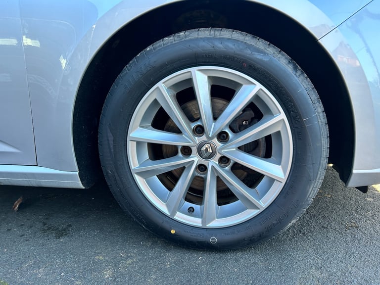 2017 Renault Megane 1.5 dCi Dynamique Nav 5dr ESTATE Diesel Manual