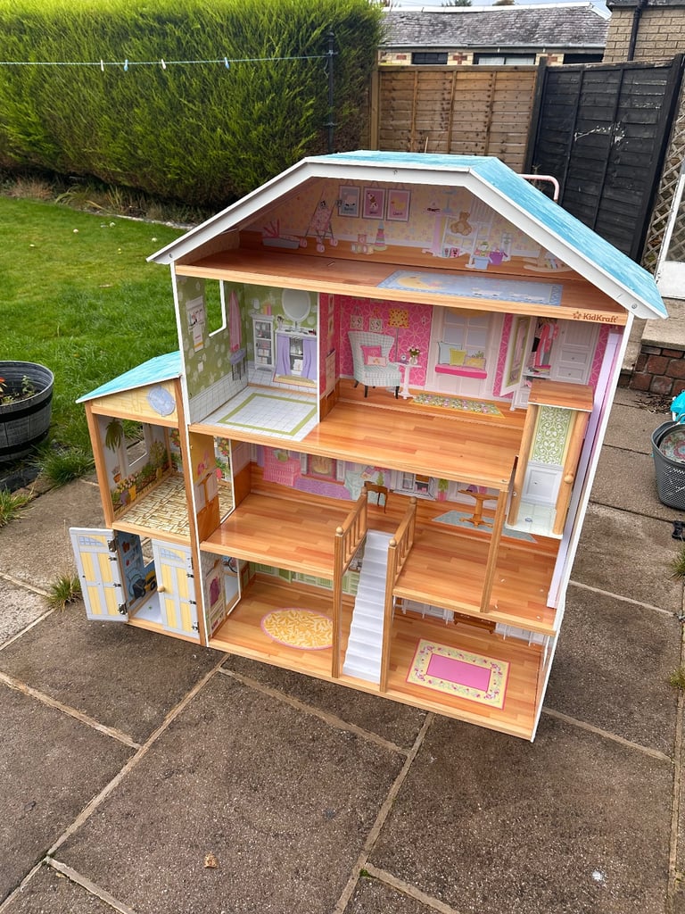 image for Doll house 