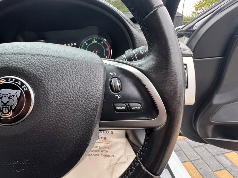 2015 Jaguar XF 2.2d [163] R-Sport 5dr Auto ESTATE DIESEL Automatic