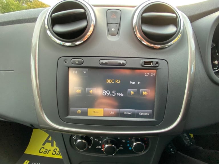 2014 Dacia Sandero Stepway 0.9 TCe Laureate 5dr HATCHBACK PETROL Manual