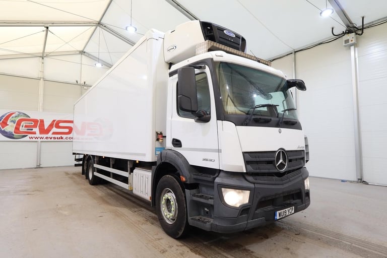 image for 2019 (19 PLATE) Mercedes Benz ANTOS 2530 6x2 Euro 6 Refrigerated
