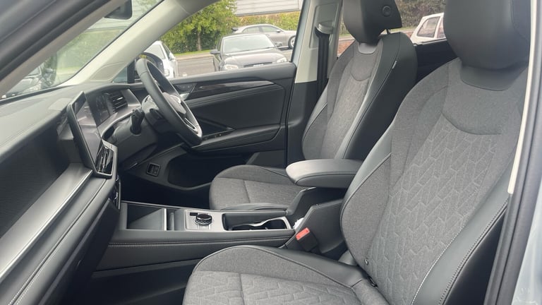 2025 Volkswagen Touran 1.5 TSI eHybrid Match 5dr DSG6 Estate Estate Hybrid Automatic