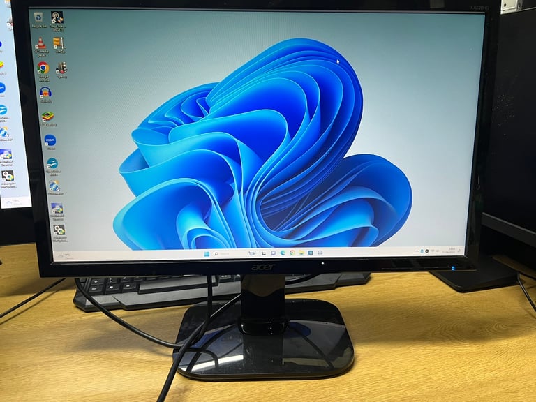 22inch Acer FHD Widescreen Monitor HDMI,DVI,VGA,Excellent condition 