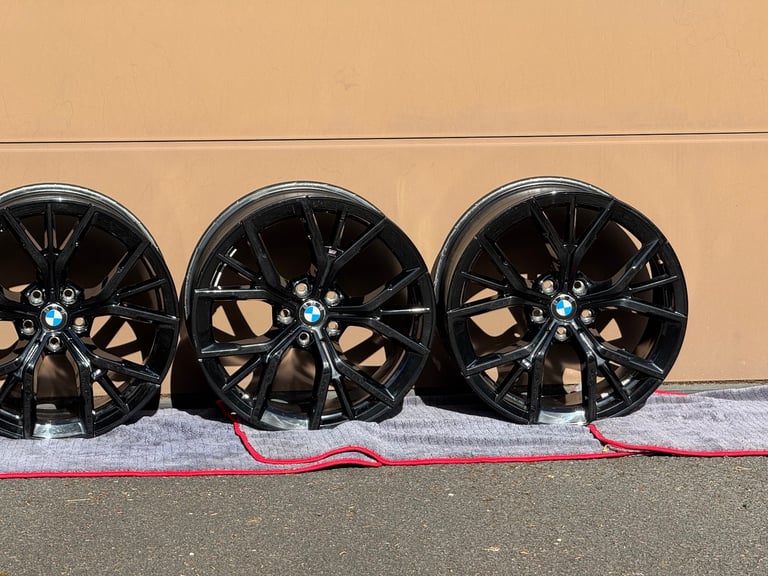 Genuine BMW 19” Wheels