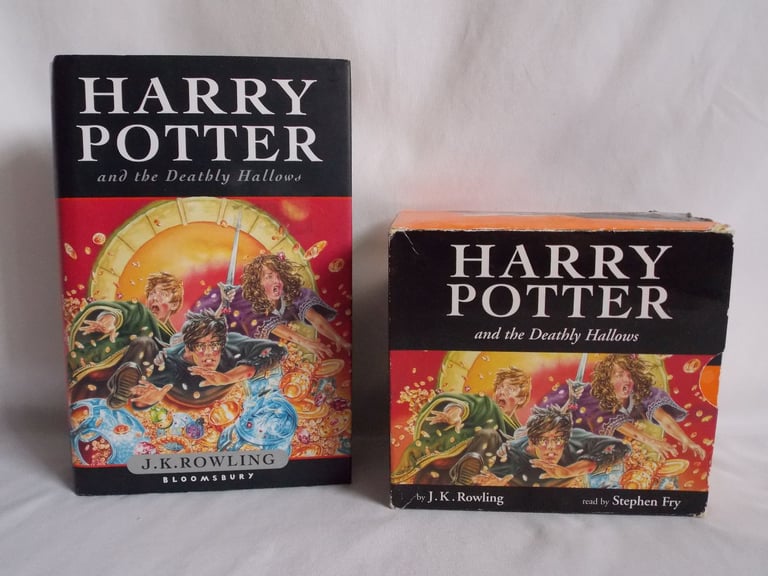 HARRY POTTER DEATHLY HALLOWS 1ST EDITION HARDBACK + AUDIO CDs 20 CDs