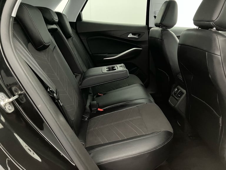 2022 Vauxhall Grandland 1.2 Turbo Ultimate 5dr Hatchback PETROL Manual