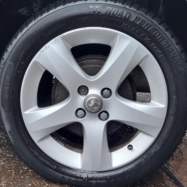 2013 Vauxhall Corsa 1.2 16V SXi Euro 5 5dr (A/C) Hatchback Petrol Manual