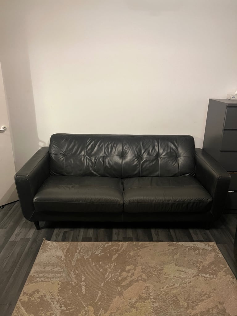 image for DFS Leather Sofa Set