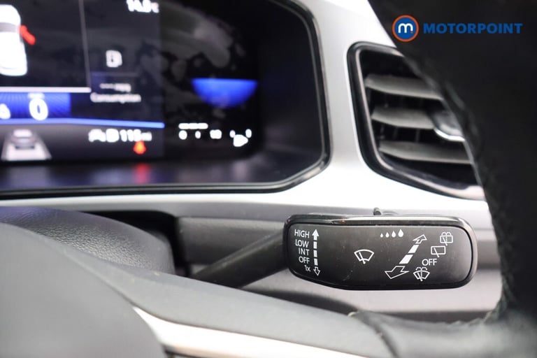 2022 Volkswagen T-Roc 1.0 TSI Life 5dr SUV Petrol Manual