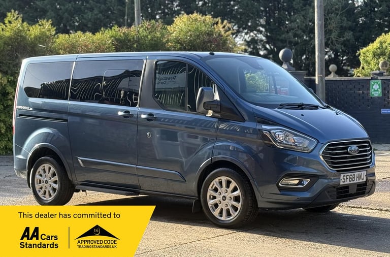 image for 2018 Ford Tourneo Custom 2.0 310 EcoBlue Titanium L1 Euro 6 (s/s) 5dr Diesel