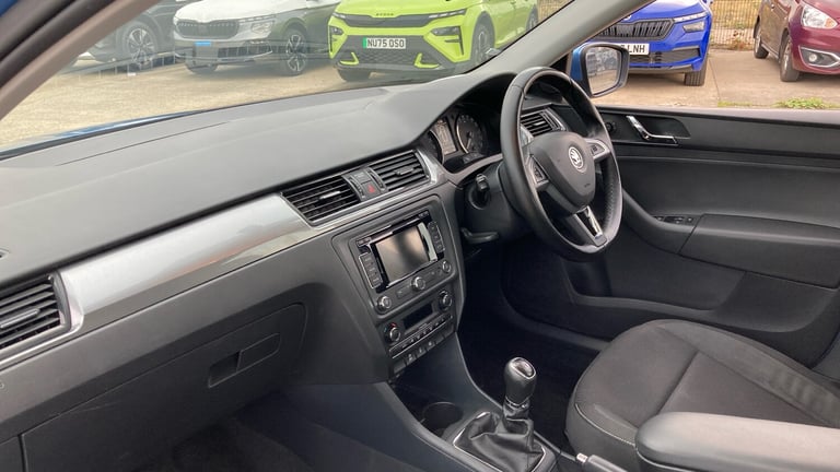 2016 Skoda Rapid Spaceback 1.6 TDI CR SE Tech 5dr Diesel Hatchback Hatchback Diesel Manual