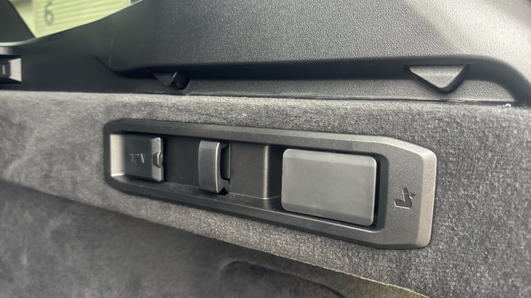 2025 BMW i5 250kW eDrive40 M Sport 84kWh 5dr Auto Electric Estate Estate Electric Automatic