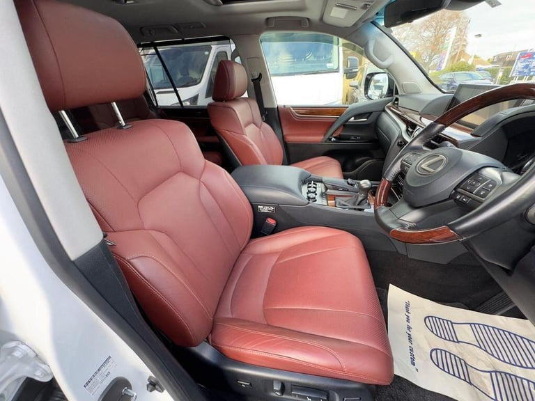 2024 Lexus LX LX570 5.7 V8 Automatic 4X4 8 seats 5dr Petrol Automatic