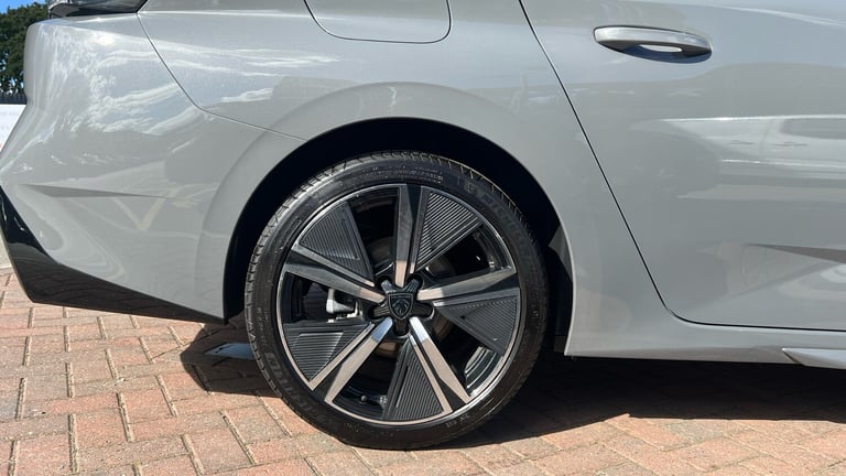 2025 Peugeot 308 SW 1.2 PureTech MHEV GT Estate 5dr Petrol Hybrid e-DSC Euro 6 (s/s) (136 ps) Est...