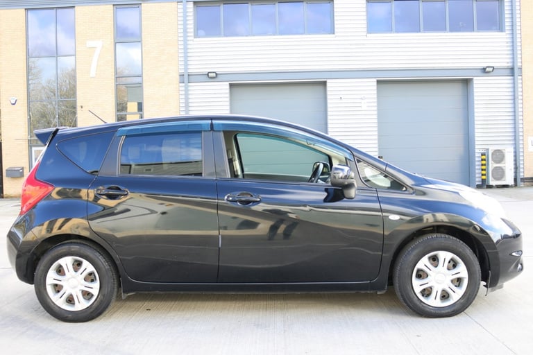 2013 Nissan Note 1.2 DiG-S Tekna 5dr Auto [Comfort Pack] AUTOMATIC CVT  Hatchback Petrol Automatic