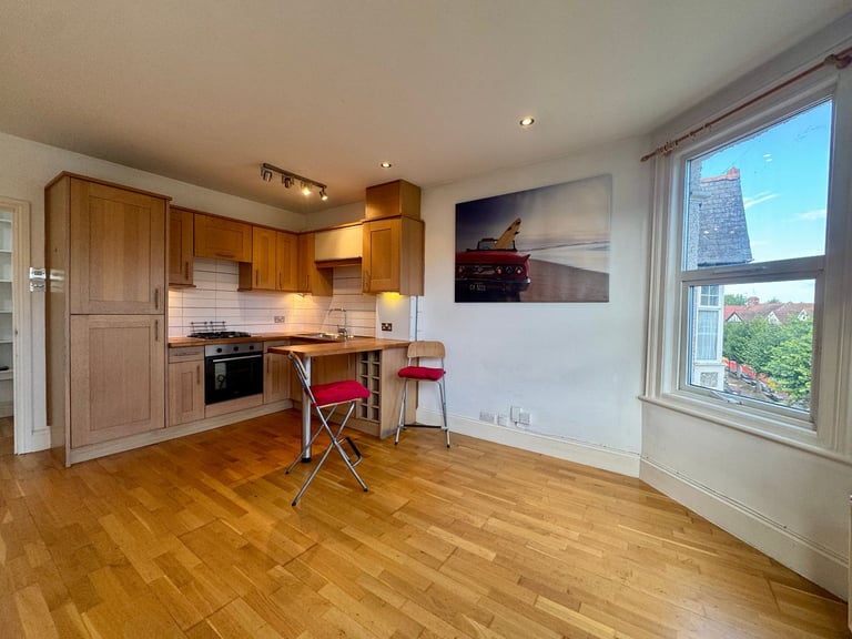 One Bedroom Flat to Rent Near Harrow on The Hills - Butler Avenue Harrow HA1 