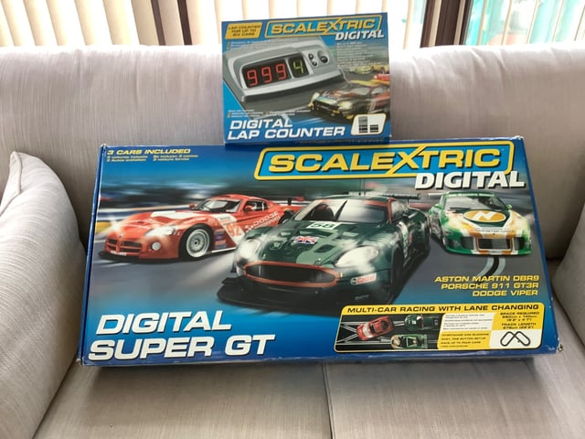 Scalextric Digital Super GT set with digital lap counter in