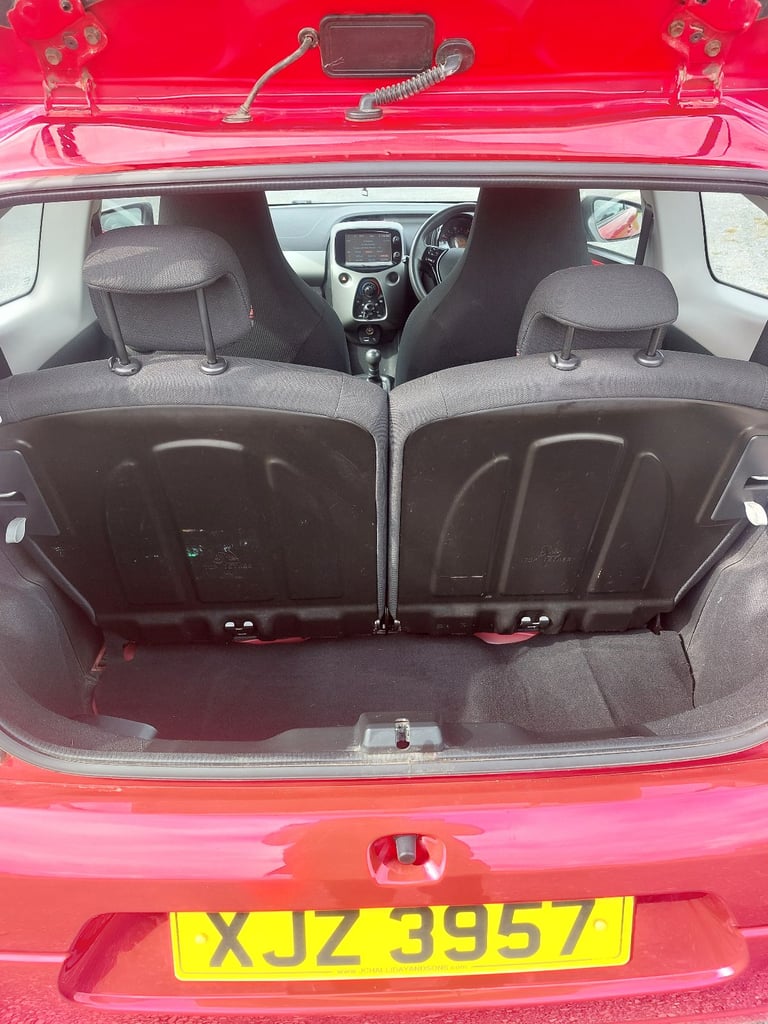 2015 CITROEN C1 FEEL. 73K MILES. NEW MODEL. £20 ROAD TAX. 3 MONTHS WARRANTY.