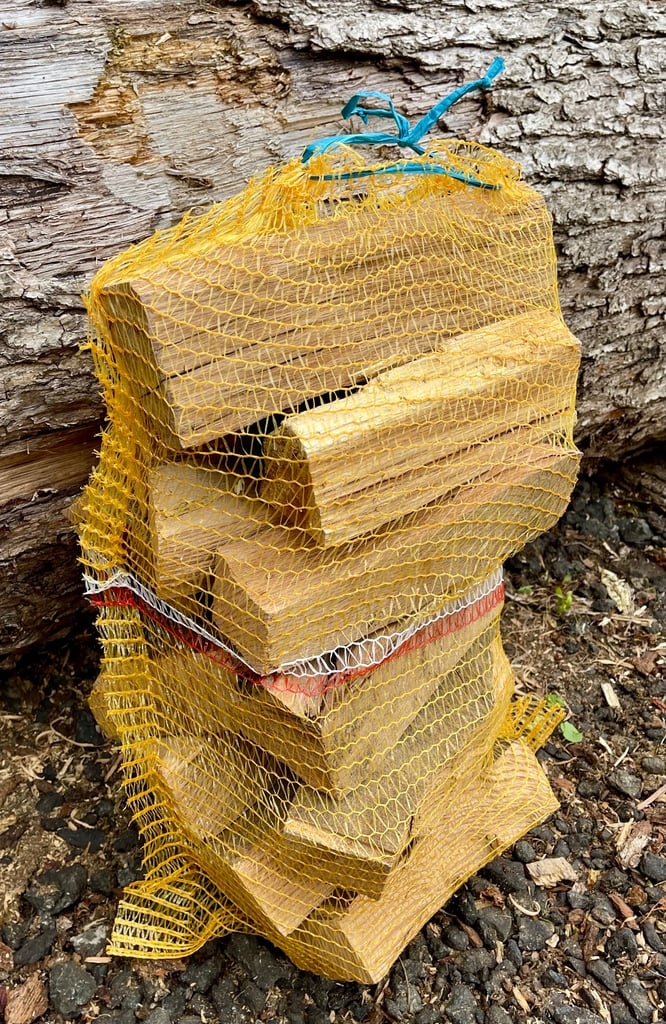 image for Fully seasoned hardwood firewood for sale net bags of oak beech sycamore ash log burner stove fire 