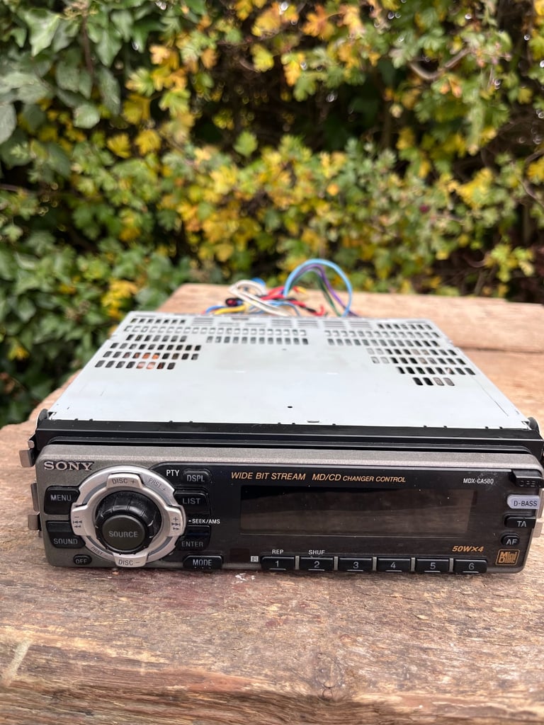 image for Sony MDX-CA580 Car Stereo - Mini Disc Radio choice of two. 