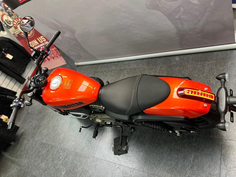 QJ MOTOR SRV 125cc V TWIN 2026 BRAND NEW MODEL 2 COLOURS HOW COOL IS THIS £3199 