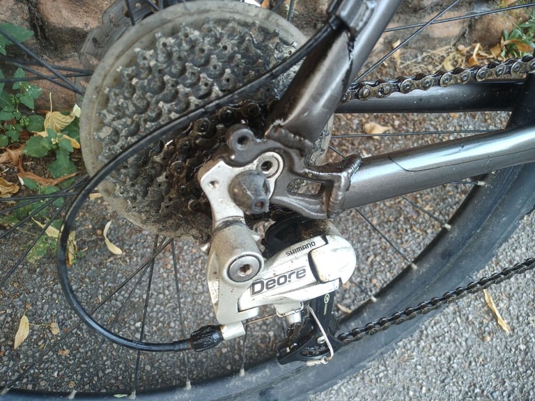 Giant Terrago Large Adults Mountain Bike, Hydraulic Brakes