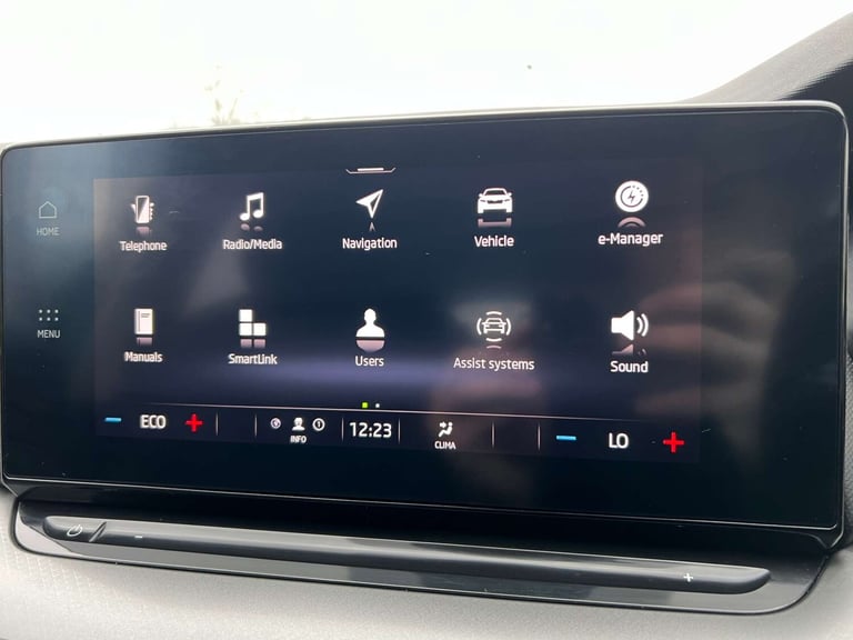 2022 Skoda Octavia 1.4 TSI iV 13kWh SE Technology DSG Euro 6 (s/s) 5dr Estate Hybrid Automatic