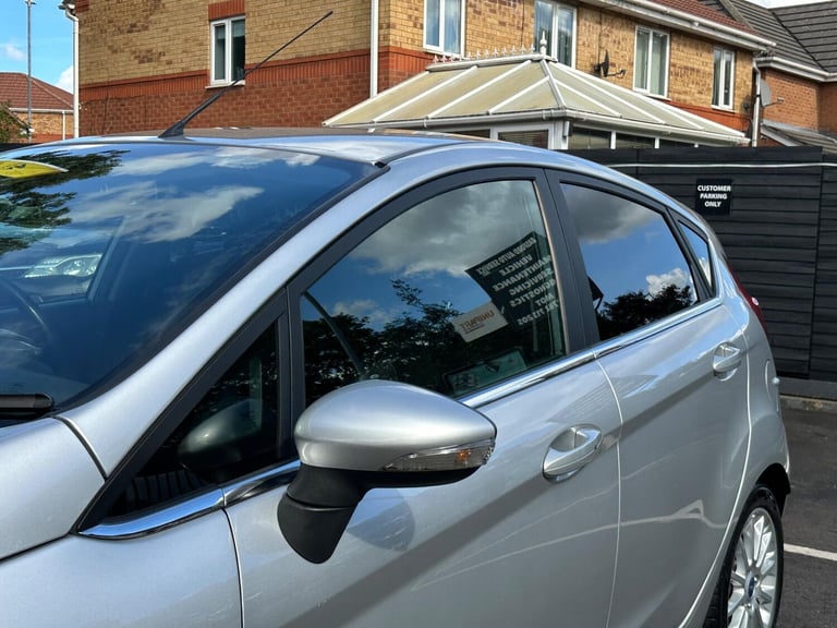 2014 Ford Fiesta 1.0T EcoBoost Titanium X Euro 5 (s/s) 5dr HATCHBACK Petrol Manual