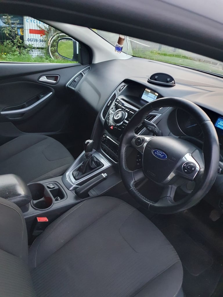 Ford FOCUS Titanium 1.0 Ecoboost, 2013, Manual, 5 doors