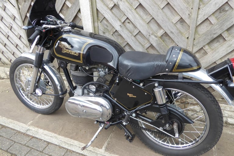 ROYAL ENFIELD CAFE RACER 350 J REG REAR SETS SINGLE SEAT 1 YEARS MOT