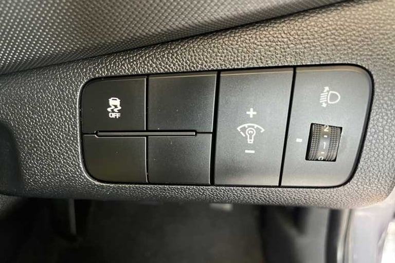 2019 Hyundai i10 1.2 SE Hatchback 5dr Petrol Auto Euro 6 (87 ps) Hatchback Petrol Automatic