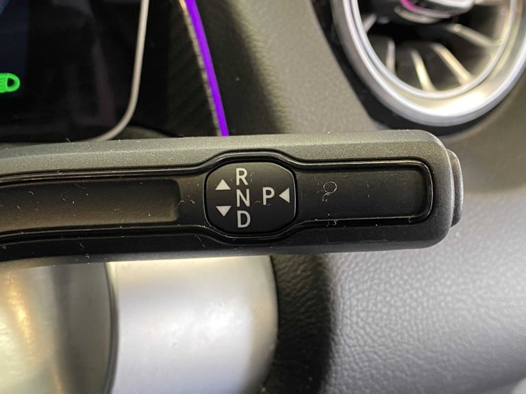 2022 Mercedes-Benz GLB 200 AMG Line Premium 5dr 7G-Tronic Estate Petrol Automatic