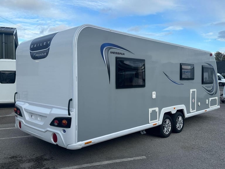 Bailey Pegasus Grande Se Messina - ATC / Solar Panel / Full Size Fridge Freezer