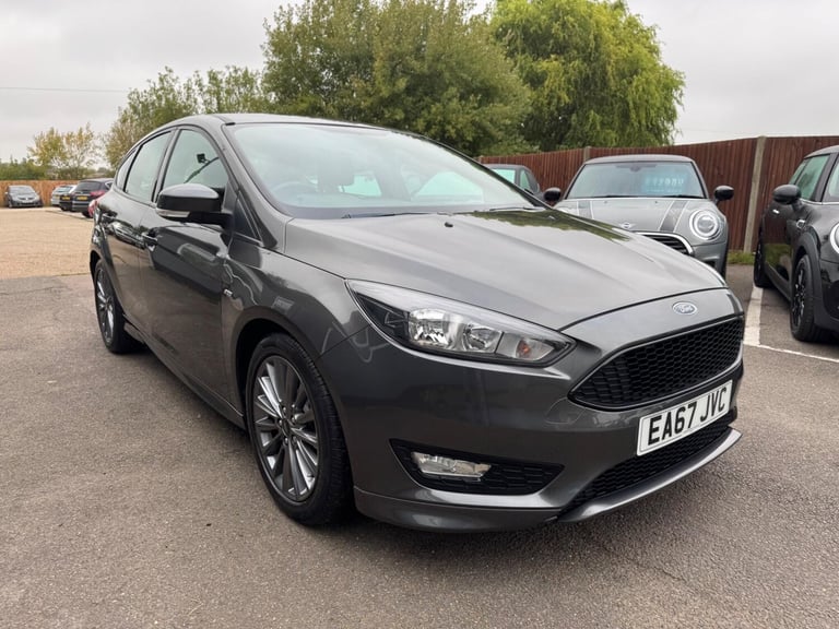 image for 2017 Ford Focus 1.0T EcoBoost ST-Line Hatchback 5dr Petrol Manual Euro 6 (s/s) (125 ps) HATCHBACK...