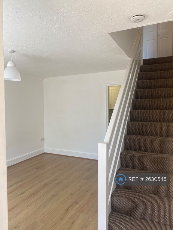 1 bedroom house in Hardy Close, Southampton, SO15 (1 bed) (#2630546)