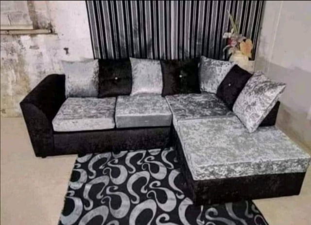 AMZING DEAL BELLA CORNER OR 3 AND 2 SEATER AVALIABLE in Oxford