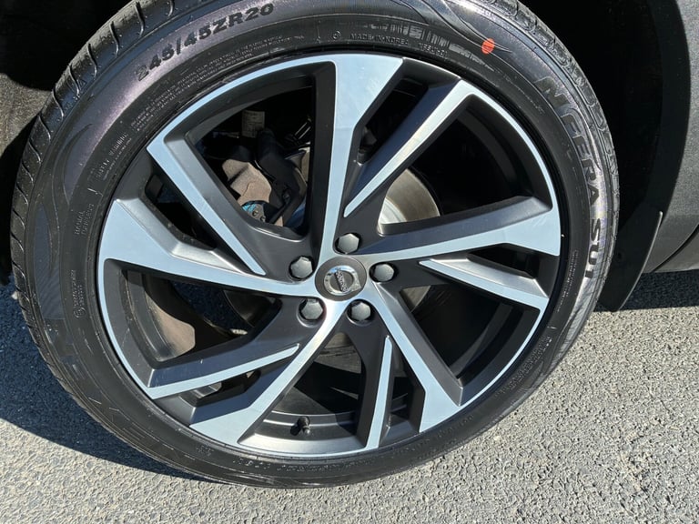 2020 Volvo XC40 2.0 D4 [190] R DESIGN Pro 5dr AWD Geartronic ESTATE Diesel Automatic