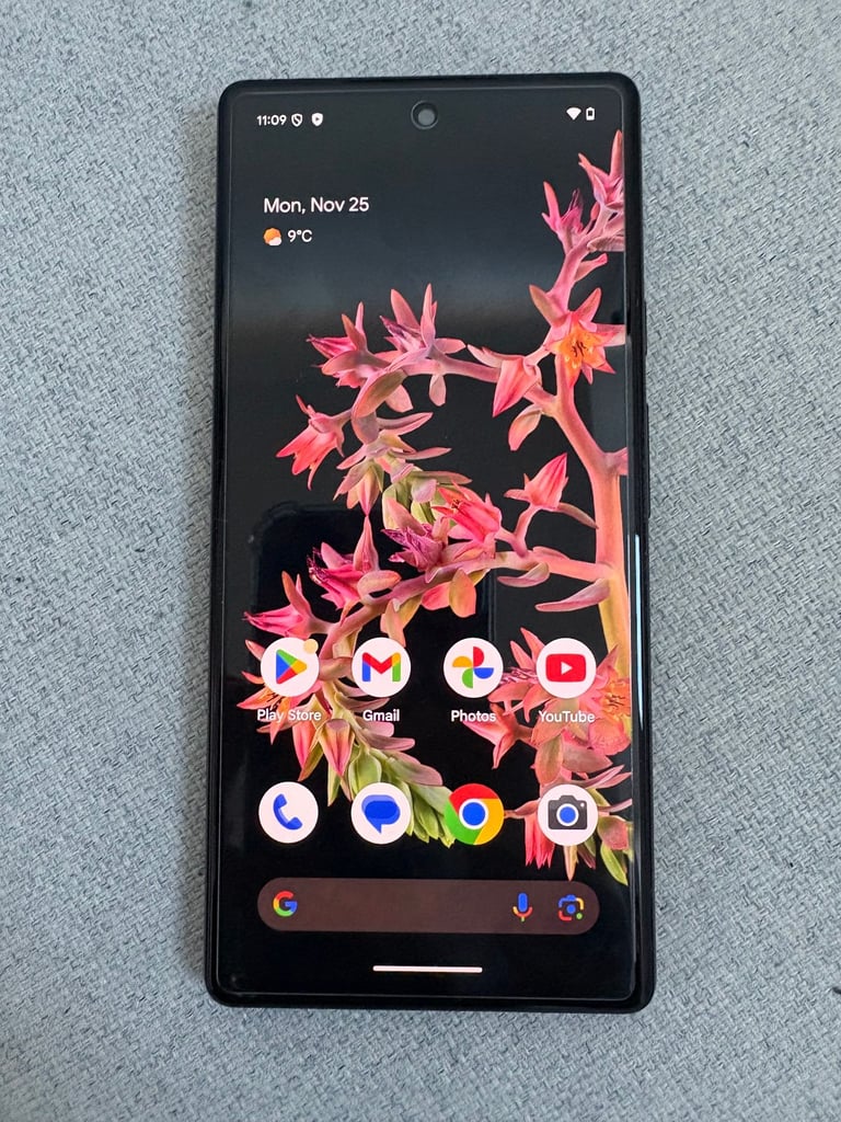 image for GOOGLE PIXEL 6 UNLOCKED - GREAT CONDITION - CAN DELIVER locally