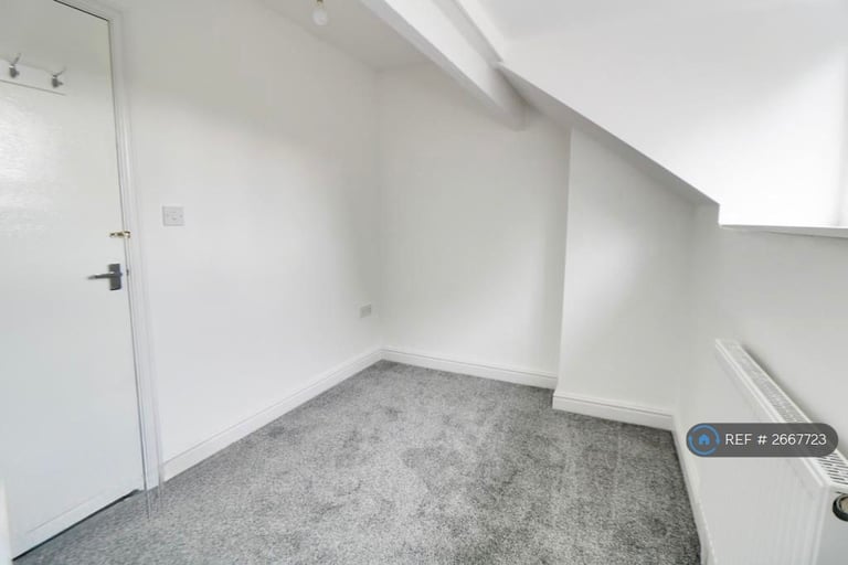 5 bedroom house in Cobden View Road, Sheffield, S10 (5 bed) (#2667723)