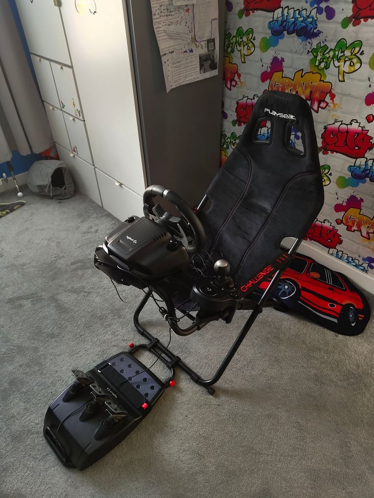 image for Logitech G920 with gearstick playseat challenge