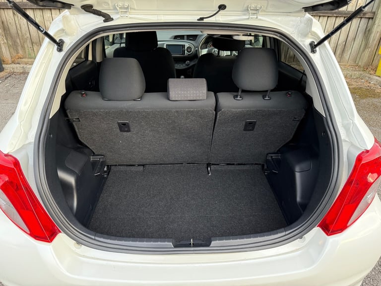 TOYOTA YARIS Active Auto ULEZ Low Milage