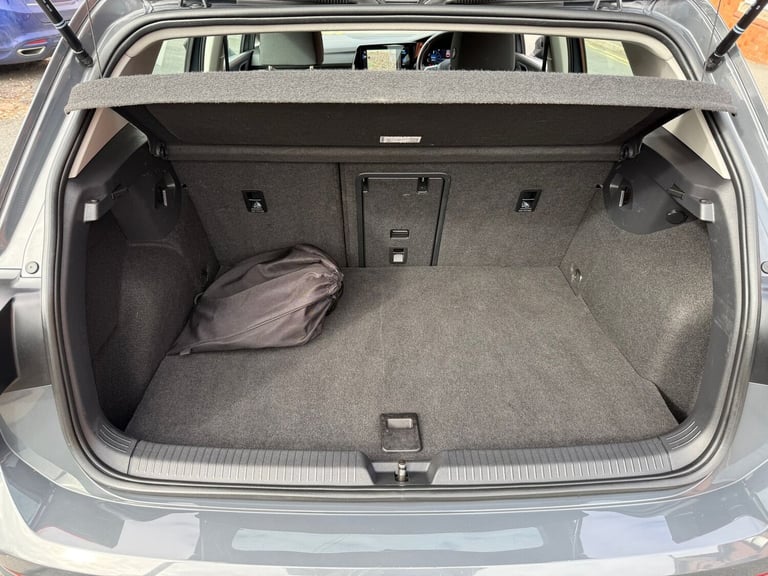 2022 Volkswagen Golf 1.4 TSI 13kWh Style Hatchback 5dr Petrol Plug-in Hybrid DSG Euro 6 (s/s) (2 ...