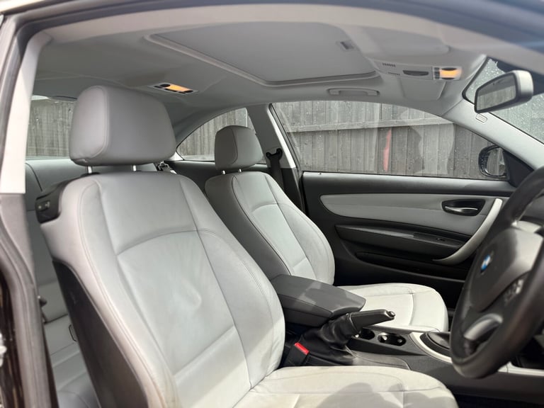 BMW 1 SERIES 120i 5dr + 34K + PETROL + CLEAN CAR